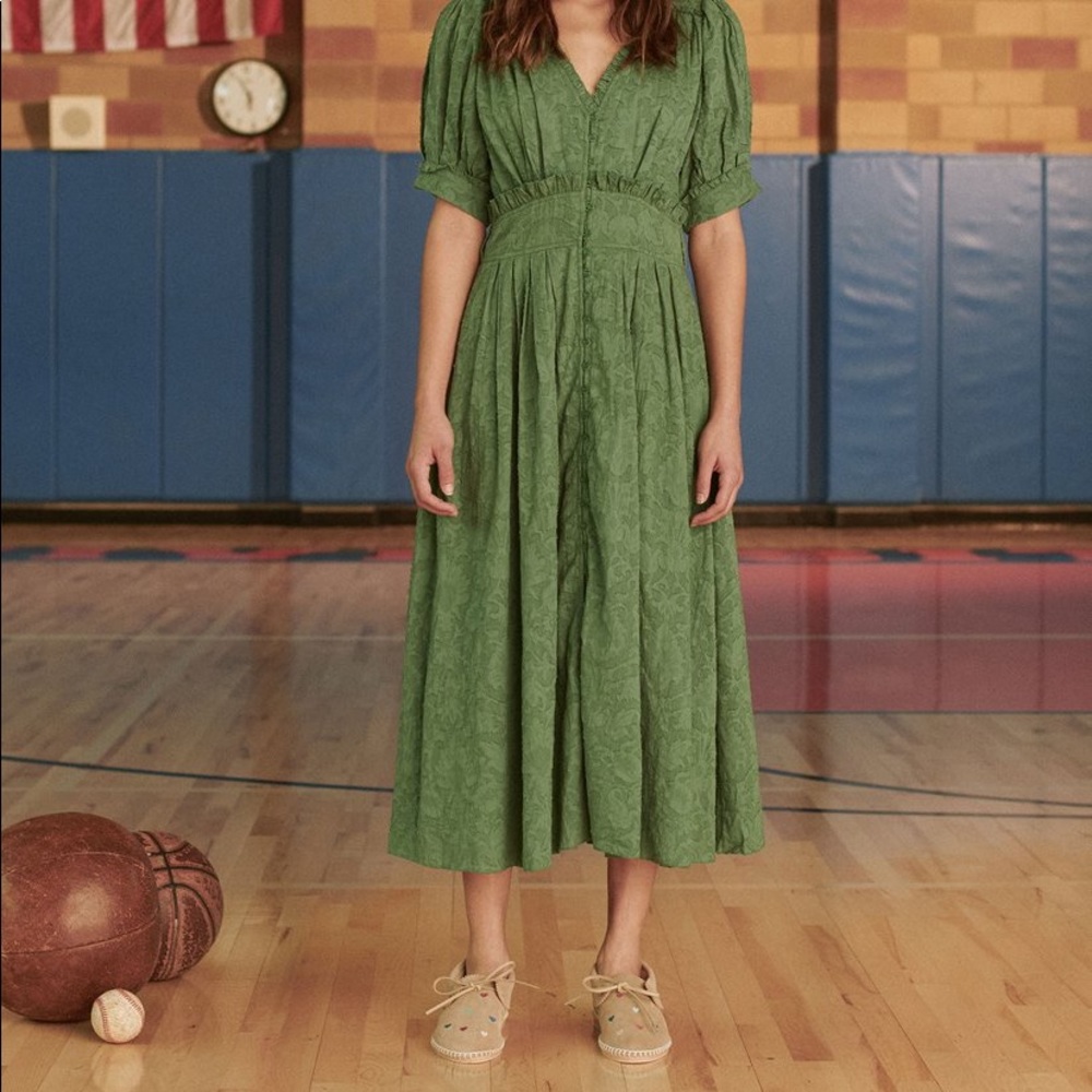 ISO (Not Selling) The Great Alder Dress Sz 2 or 3